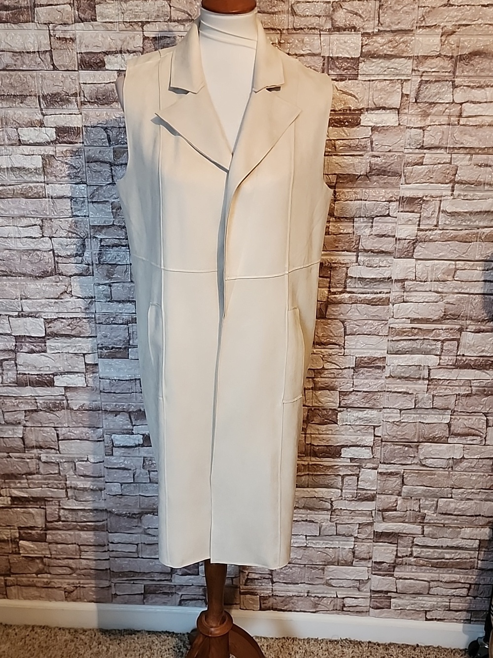 Joan Vass New York Open Front Elegant Cream Vest